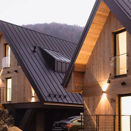 The Sopa - Heritage Premium